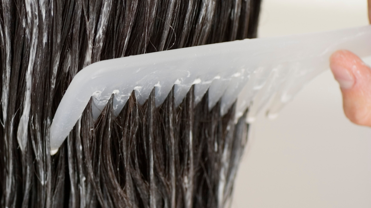 maintenance-tips-for-prolonging-the-life-of-hair-extensions