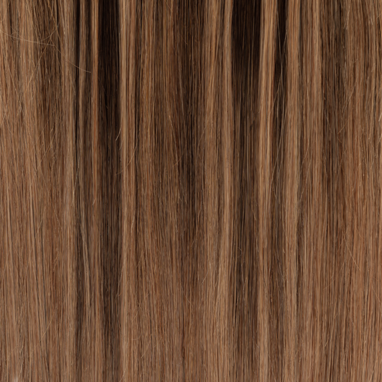 Starting with a deep, medium brown root seamlessly transitions into a sumptuous, rich caramel hue. This blend of shades evokes the warmth and sweetness of caramel, perfect for a luxurious and captivating look.